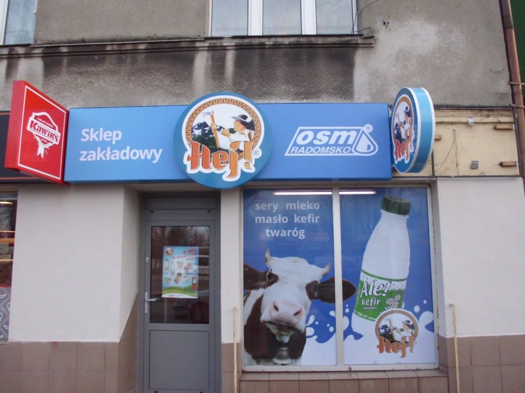 Oznakowanie sklepu firmowego OSM w Łodzi