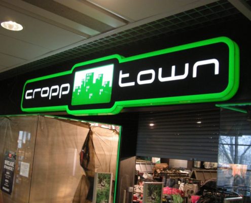 Cropp Town